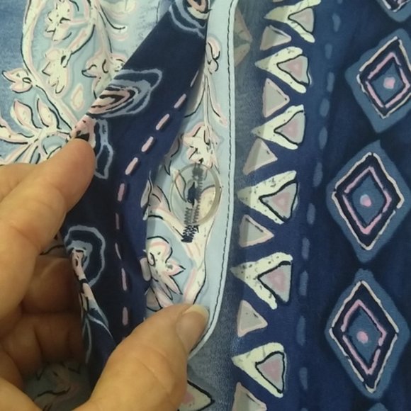 Susan Graver Studio NWT 3X V-neck button down Tunic side slits long sleeves - Picture 7 of 11